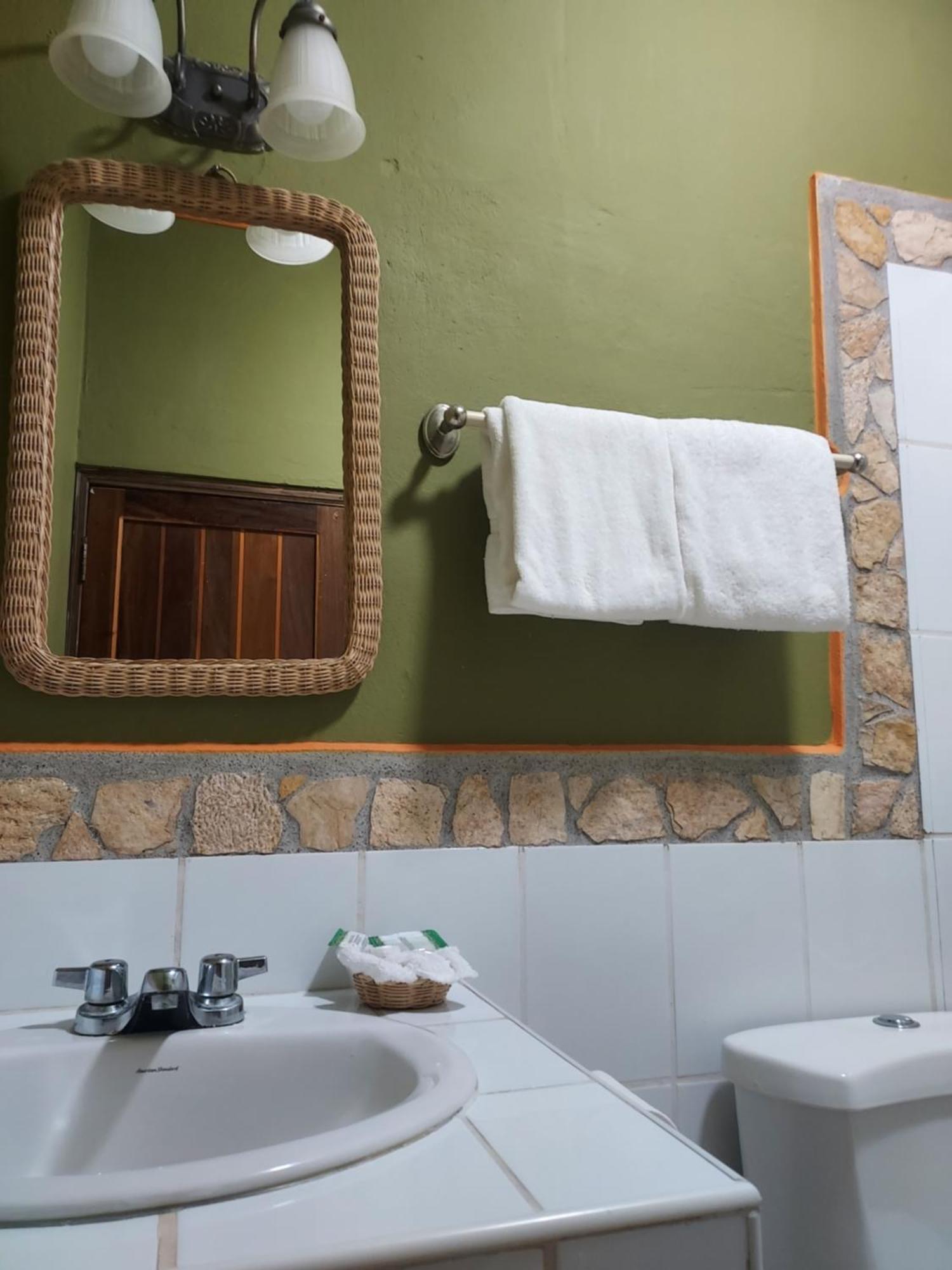 Hotel La Escalinata Copán 외부 사진
