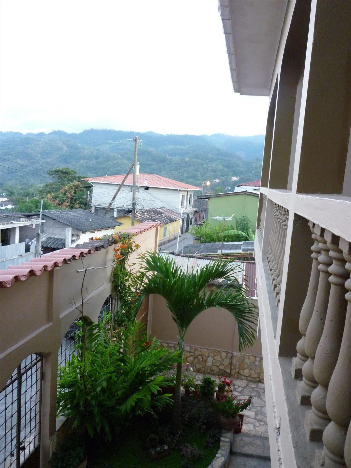 Hotel La Escalinata Copán 외부 사진