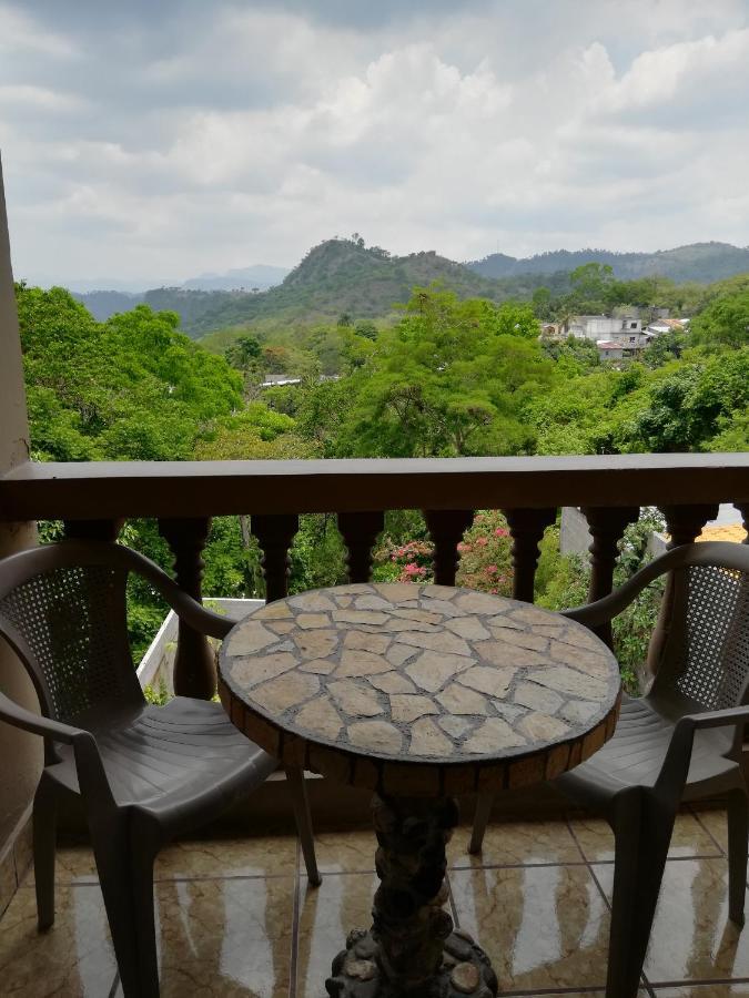 Hotel La Escalinata Copán 외부 사진